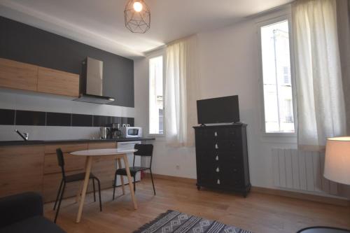 Modern Studio In The Heart Of Avignon