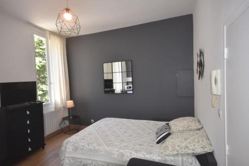 Appartement Modern Studio In The Heart Of Avignon 41, place de la principale 84000 Avignon Provence-Alpes-Côte d\'Azur