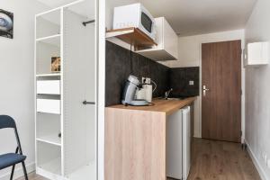 Appartement Modern studio near Lilles city center Welkeys 139 A Rue Pierre Legrand 59800 Lille Nord-Pas-de-Calais