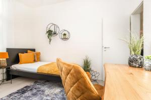 Modern & Stylish for 4: Kitchen