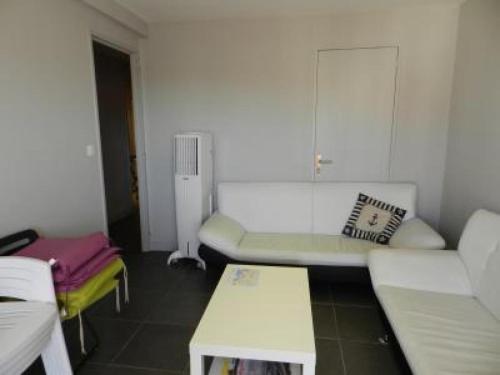 Modern two bedroom accommodation in the center of Cannes, next to the Croisette and the Palais - 1455