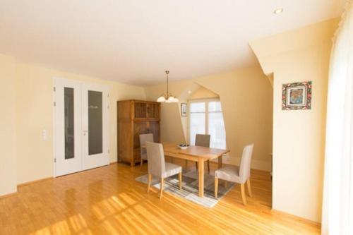 Modern two bedroom apartment, whirlpool, 85 m²