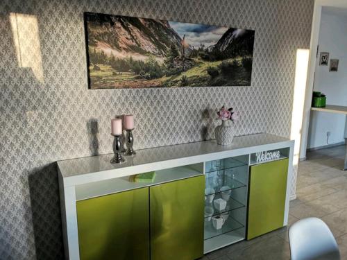 Modern Wohnen Ferienwohnung mit Wlan Netflix Parkplatz