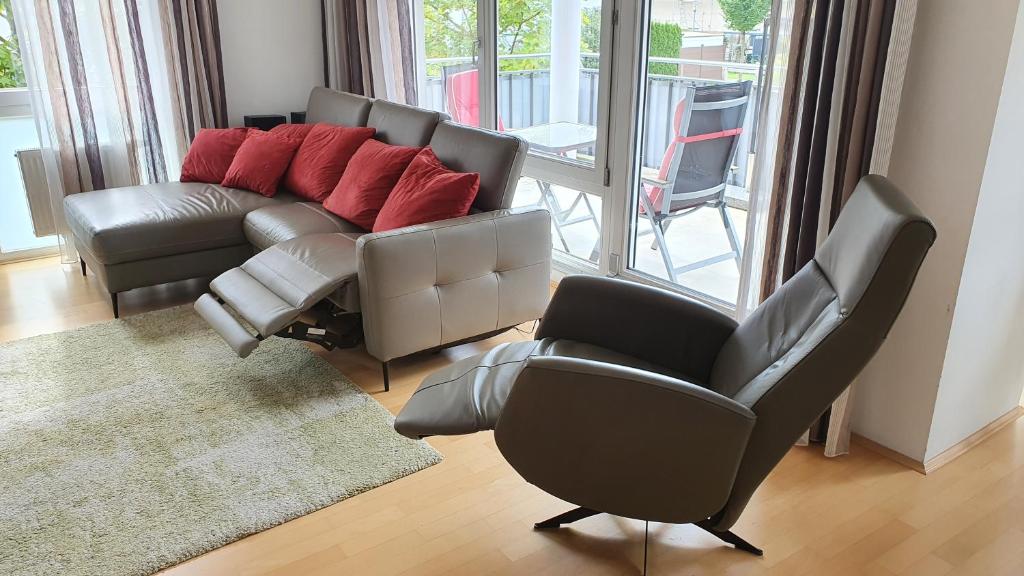 Appartement moderne 4 Zimmer -Wohnung I BBQ I Parkplatz 11 Toni-Berger-Straße 81249 Munich