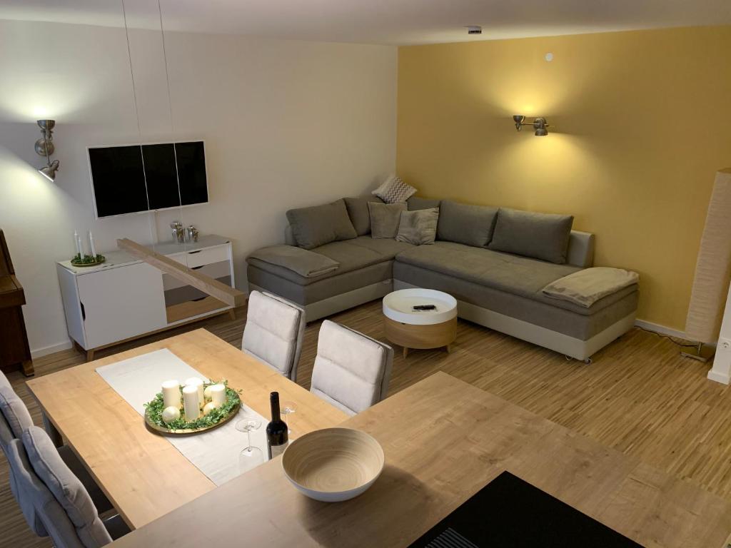 Appartement Moderne Ferienwohnung nahe SWR und Golfplatz 55 Fremersbergstraße 76530 Baden-Baden