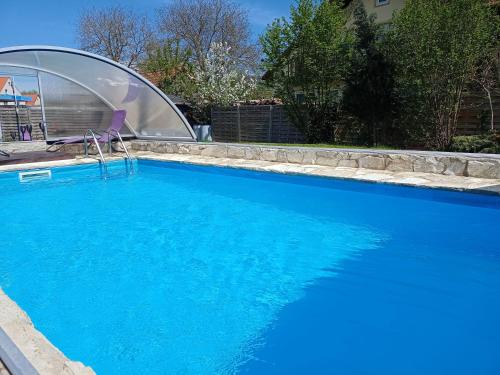 Moderne Fewo mit Pool am Brombachsee