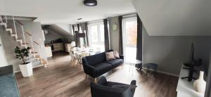 moderne Neubau-Wohnung mit Kamin und 35qm Dachterrasse