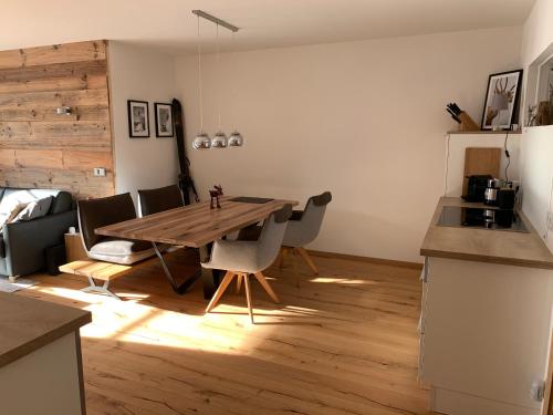 Moderne Wohnung mit alpinem Flair in Traumlage