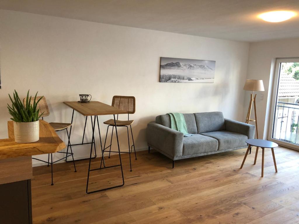 Appartement Modernes Apartment 10 Bachstraße 75053 Gondelsheim