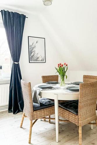 Modernes Apartment mit Balkon free Parking Netflix