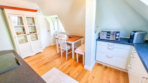 Modernes Apartment mit Parkplatz - Klimaanlage -Netflix