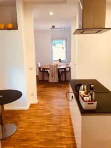Modernes Apartment - Neustadt/Weinstraße Stadt
