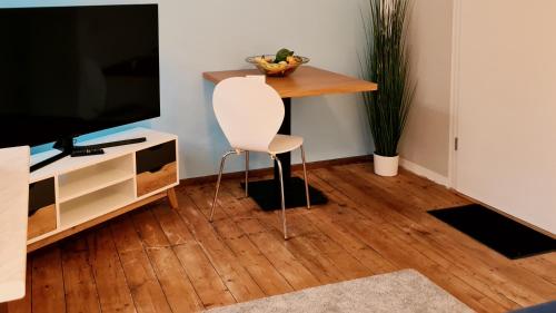 Modernes Einzelzimmer -Room Audrey Hepburn- nahe Frankfurt mit Miniküche
