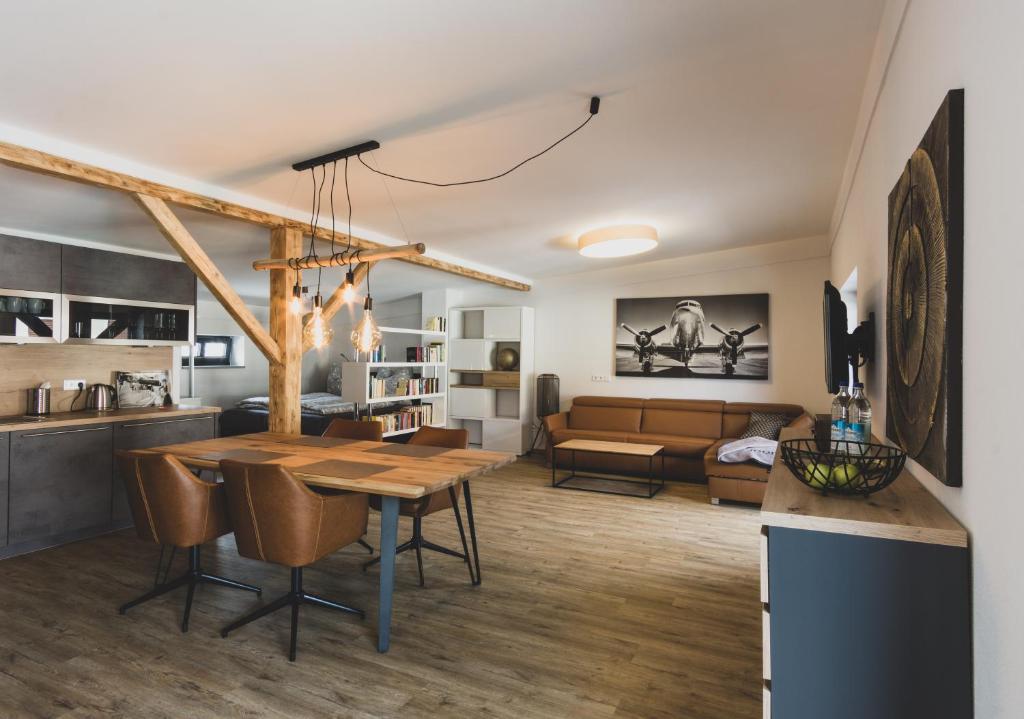 Modernes Loft vor den Toren des Chiemgaus 15 Trostberger Straße Obergeschoss, 83342 Tacherting