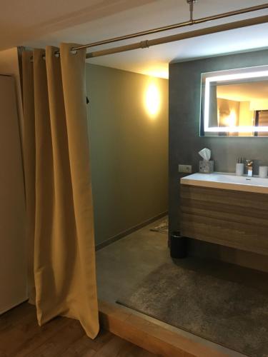 Modernes Studio Appartement Koblenz Karthause