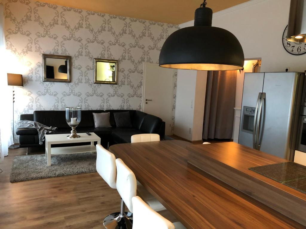 Appartement Modernes und gemütliches Appartment mit Terrasse, stadtnah 37 Hindenburgstraße 88214 Ravensbourg