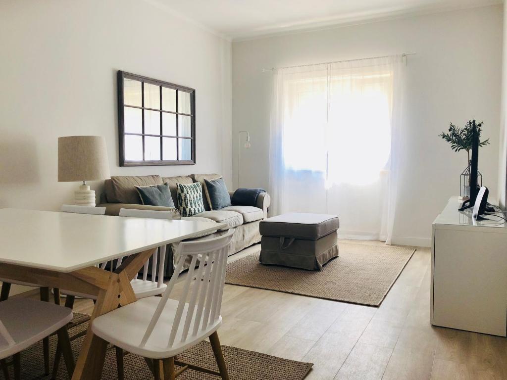 Appartement Moderno apartamento, central e confortável Rua Gago Coutinho Nº 81 - R/C Esq 2870-330 Montijo