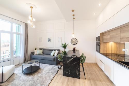 Monaco border - Luxury apartment - Belle Epoque
