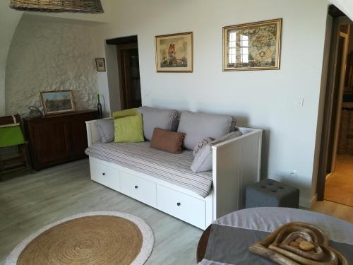 Monaco's Cottage & Spa