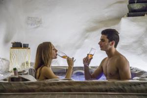 Monaco's Cottage & Spa