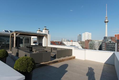 MONBIJOU PENTHOUSE by Suite.030 high class apartments