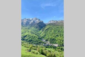 Appartement Mondarrain Avenue Castellane 64440 Eaux-Bonnes Aquitaine