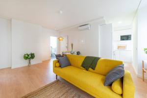 Monsanto Hill House – NO. 571 1A