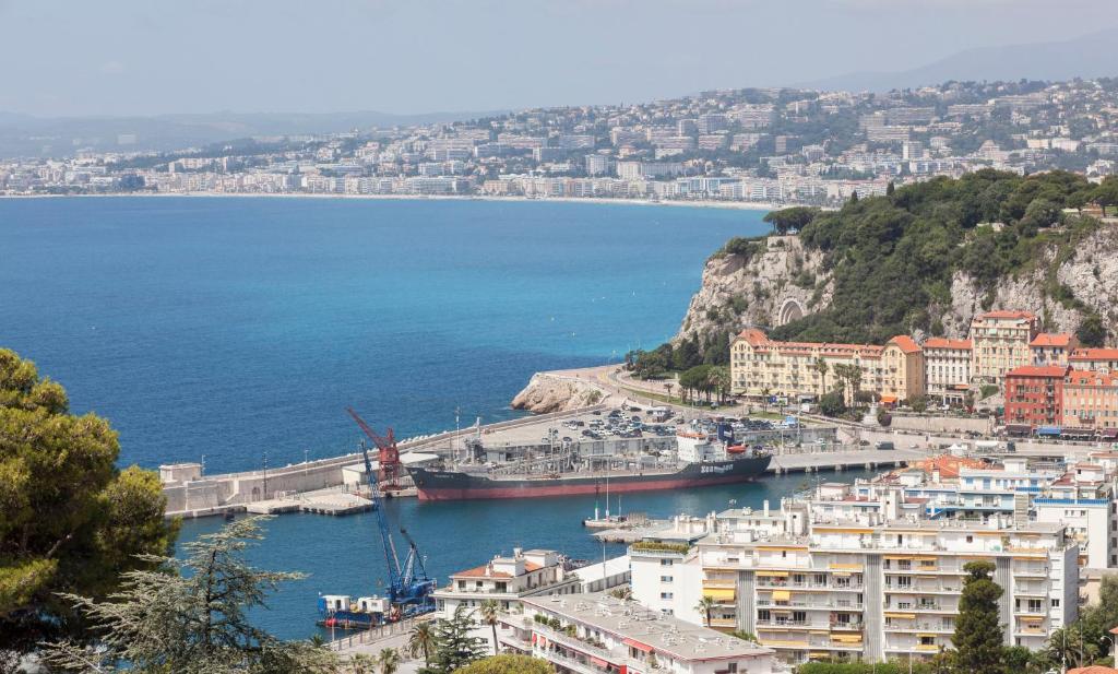Mont Boron Magnificent View-3 Rooms - Wifi - A.C 1er étage Gauche 59 Boulevard du Mont-Boron, 06300 Nice