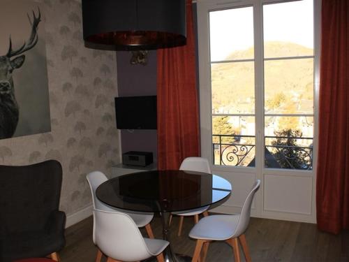 Appartement Mont-Dore, 2 pièces, 4 personnes - FR-1-415-44 Le Mont-Dore france