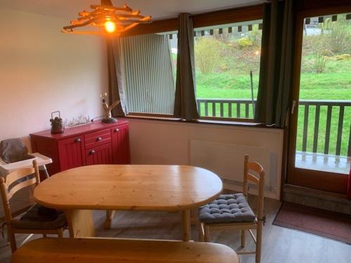 Appartement Appartement Mont-Dore, 2 pièces, 5 personnes - FR-1-415-114 VILLAGE DES LONGES RESIDENCE ARVERNE PORTE 541 Le Mont-Dore