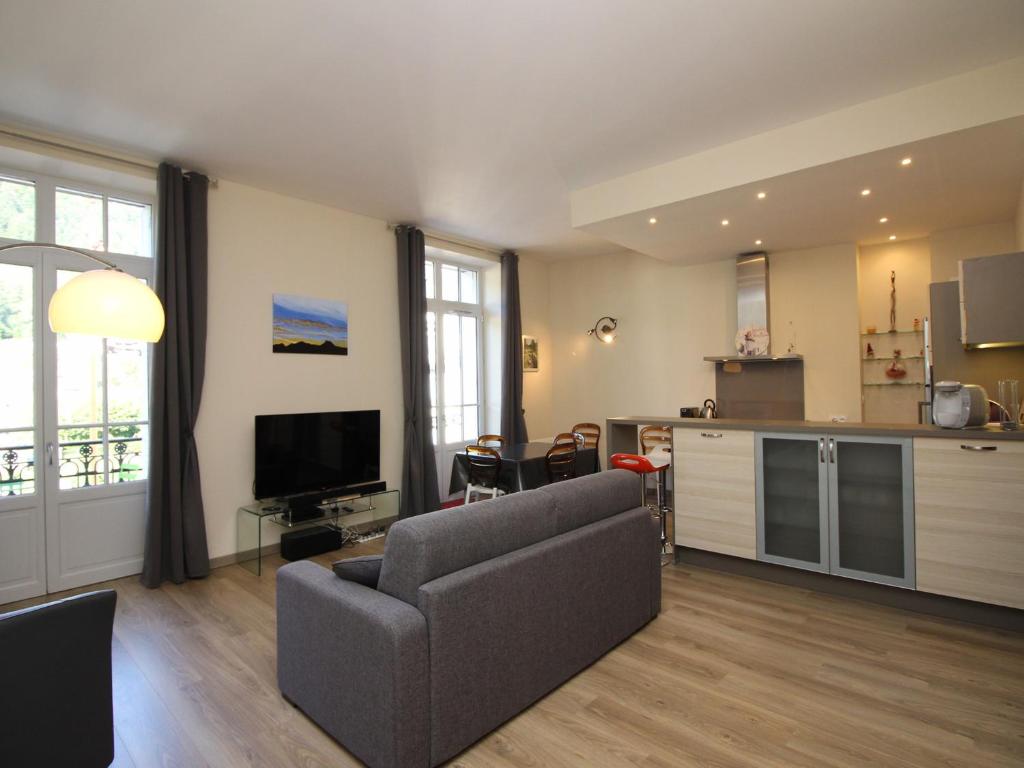 Appartement Appartement Mont-Dore, 3 pièces, 6 personnes - FR-1-608-23 6 RUE DE MONTLOSIER, 63240 Le Mont-Dore