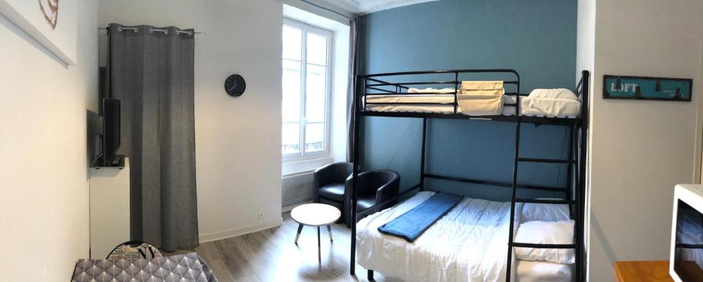 Appartement Mont-Dore : Studio calme face aux thermes Appartement 71 7 Place du Panthéon 63240 Le Mont-Dore