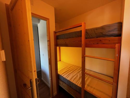 Mont Vallon Lodge- Méribel Mottaret, Skis aux pieds, proche du centre et tout confort, Parking gratuit et Linge fourni