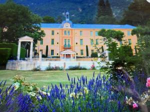 Appartement Mont Ventoux-Chateau Gipieres app nr 9 75 Route de la Lavande 26570 Montbrun-les-Bains Rhône-Alpes