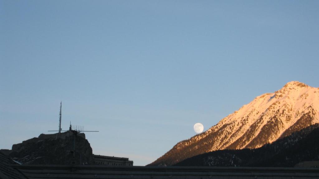 montagne au soleil Pré du Moulin, 2 av. Général de Gaulle. 3ème étage, 05100 Briançon