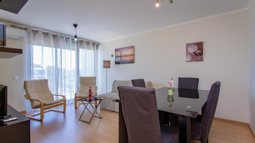 Appartement Monte Gordo 2BDR Apartment w/ AC & Balcony by LovelyStay 1 Praceta das Almadravas 8900-401 Monte Gordo