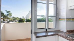Monte Gordo Beach Apartment