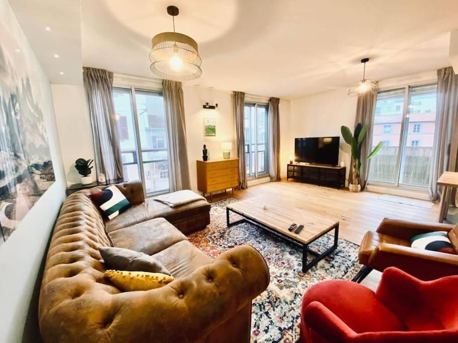 Monteur Appartement Nr 2 84180 Loiching