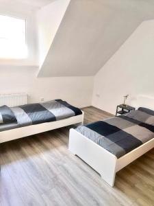 Monteurwohnung mit 6 Betten DG