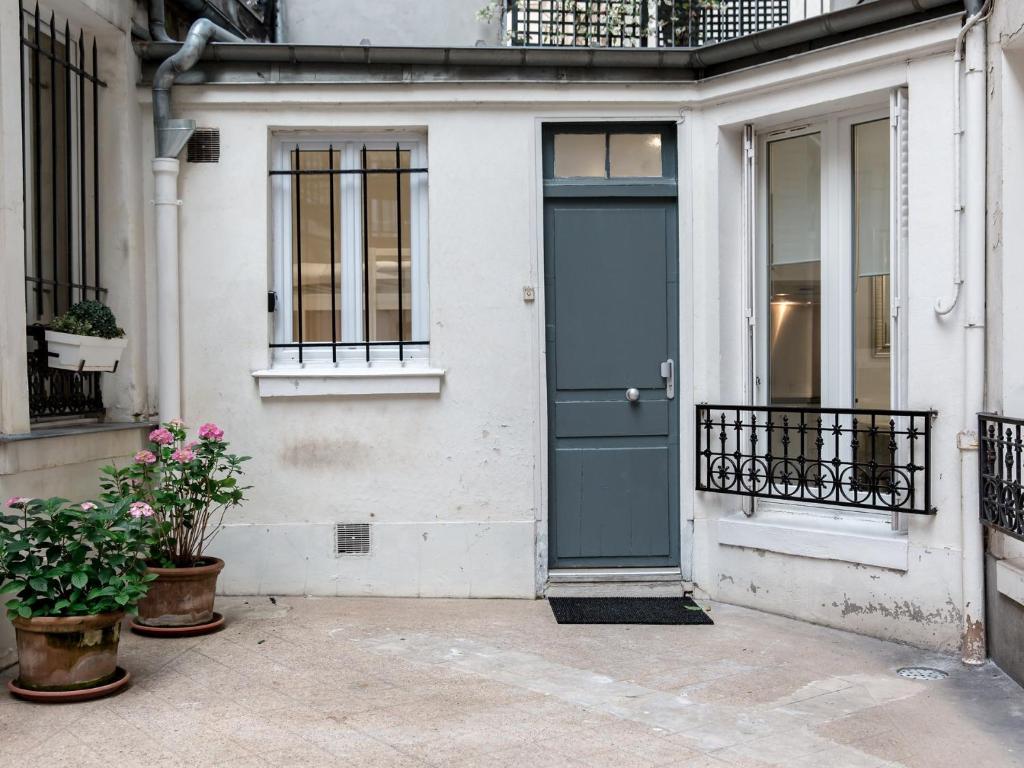 Appartement Montmartre Apartments Matisse 15 rue Veron 75018 Paris