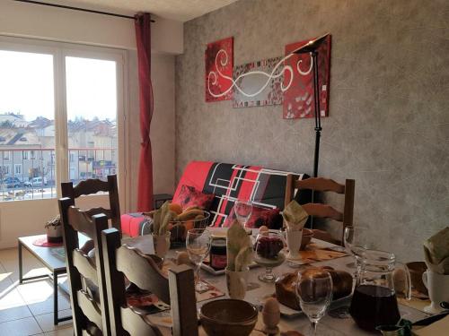 Appartement Montrond-les-Bains, 2 pièces, 2 personnes - FR-1-496-229 Montrond-les-Bains france