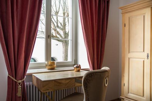 Moor Apartment 6