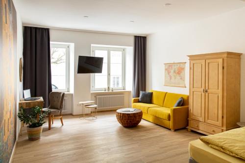 Moor Apartment 7