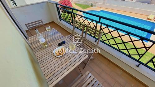 Morada do Sol by Golden Zenith