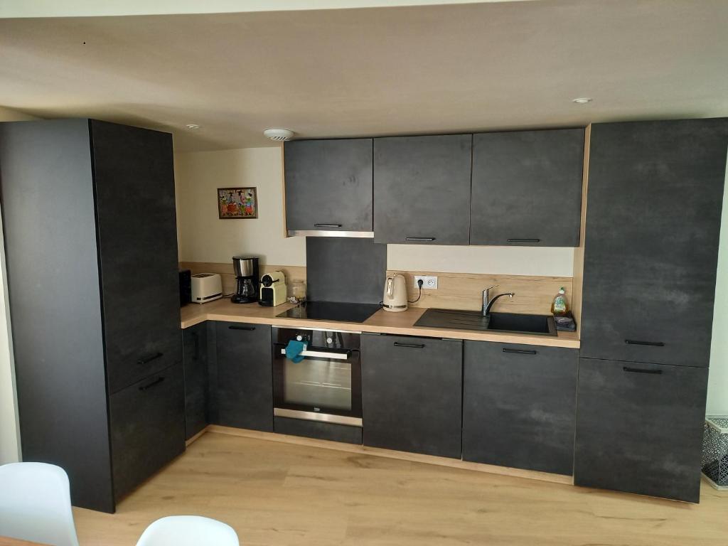 Moresby Apartment