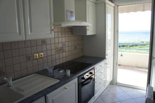Moresby Apartment