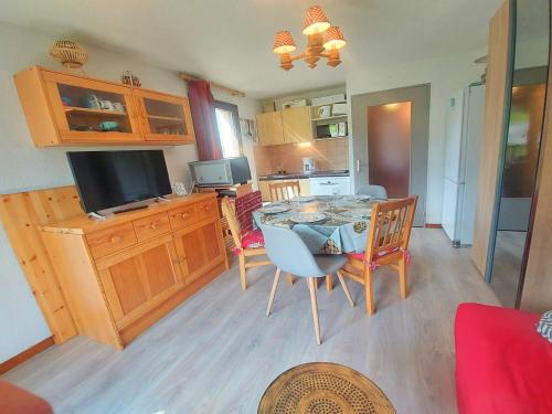 Appartement Appartement Morillon Village, 2 pièces, 5 personnes - FR-1-624-104 41 Route des Esserts Morillon