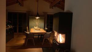 Mountainhome Birringer