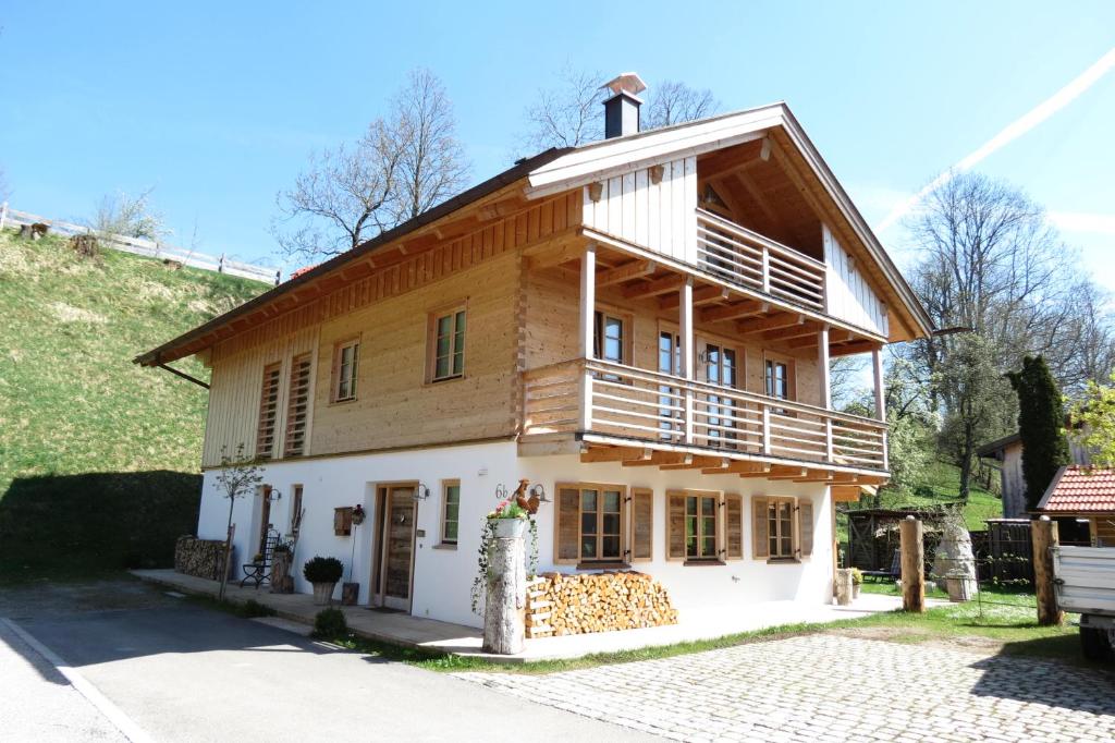 MountainLodge Dorfhaus Wernherrgasse 6b, 83661 Lenggries