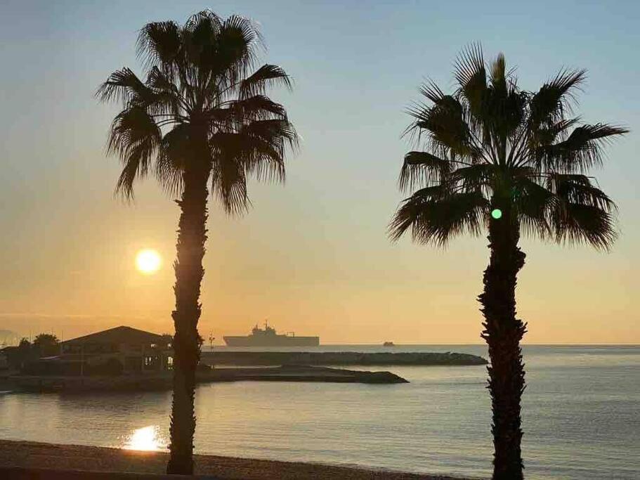Mourillon : charmant appartement côté mer 97 Rue Paul Marchelli, 83000 Toulon